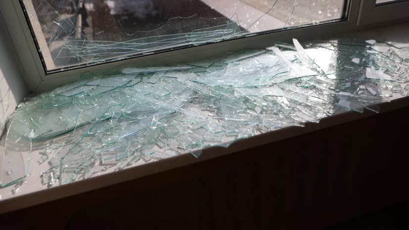 В Севастополе дроны ВСУ повредили десять многоэтажек и пять частных домов