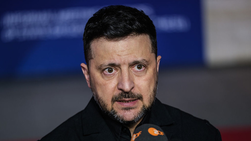 Экс-премьер Польши Миллер заявил, что Зеленский осознанно оскорбил Варшаву