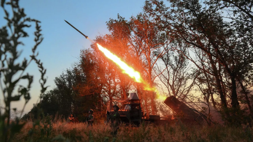 Работа авиации и ракетных войск: ВС РФ нанесли удары по военно-морской базе и объектам инфраструктуры ВСУ