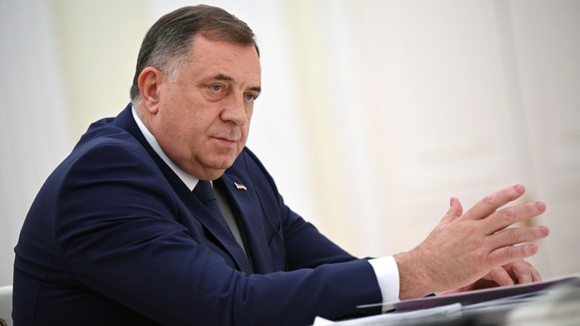 Додик назвал военным преступлением нападение ВСУ на автобус с детьми