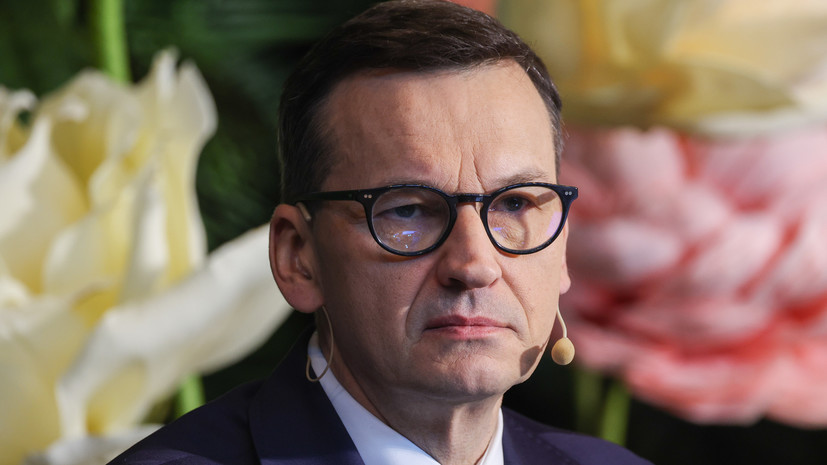 Экс-премьер Моравецкий: мэр Львова Садовый должен извиниться перед Польшей