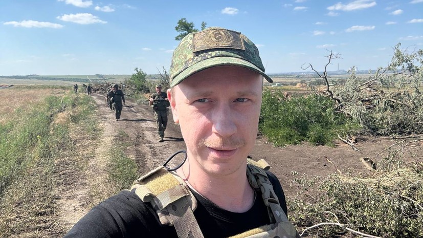 «После выполнения задачи он изменился»: как потомок философа Розанова психологически помогает бойцам на СВО