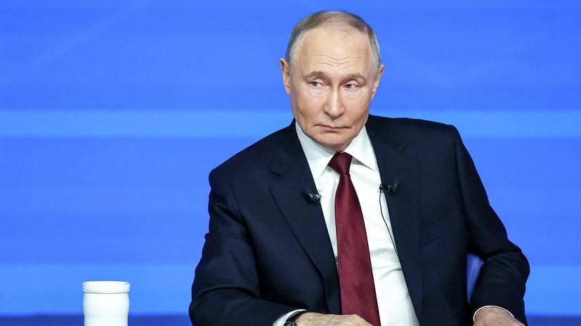 Путин внёс в парламент КЧР три кандидатуры на пост главы региона