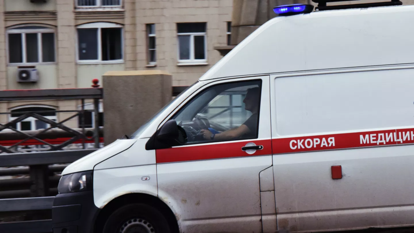 В Калмыкии колесо КАМАЗа попало в легковушку: один погиб, шестеро ранены