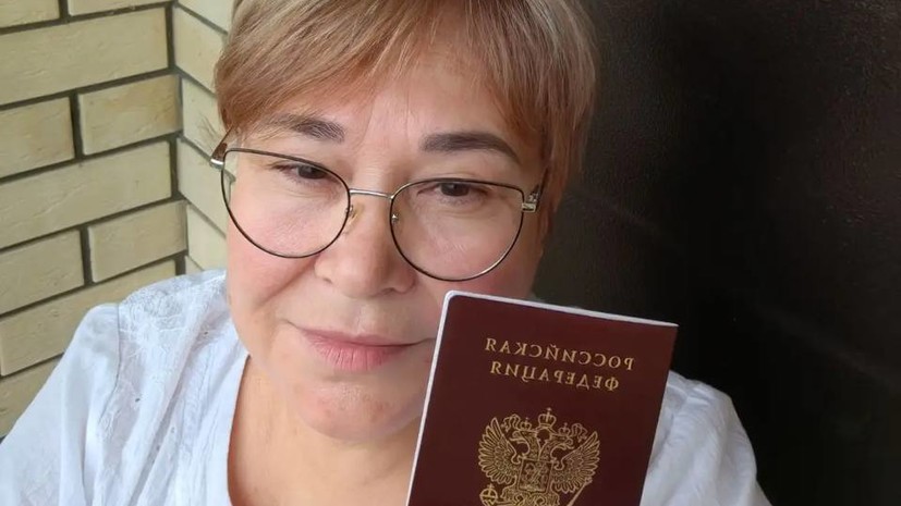 МВД совместно с RT помог матери погибшего на СВО бойца получить паспорт России