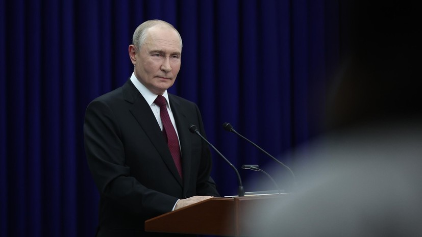 Путин потребовал «железобетонно» защищать средства граждан на фондовом рынке