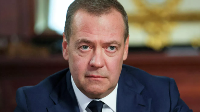 Медведев: процедуру включения в реестр контролируемых лиц нужно совершенствовать